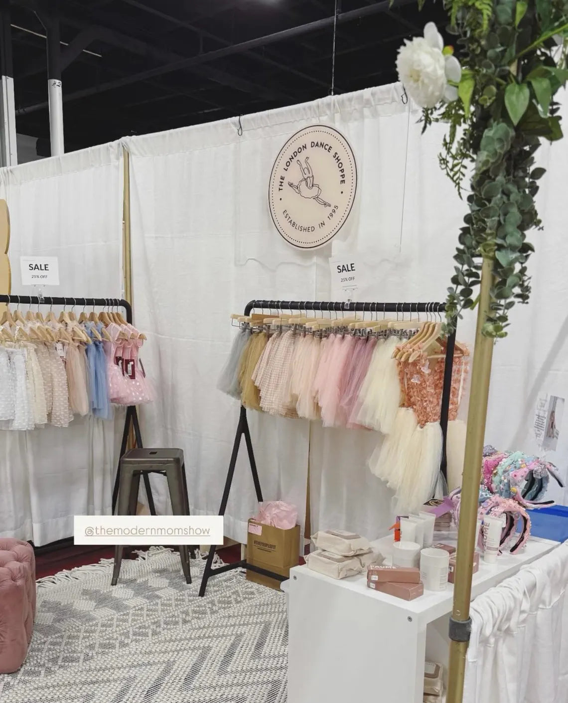 Custom business logo sign , custom laser cut business sign , custom acrylic business sign , Laser Cut Logo Sign , Your business wall logo