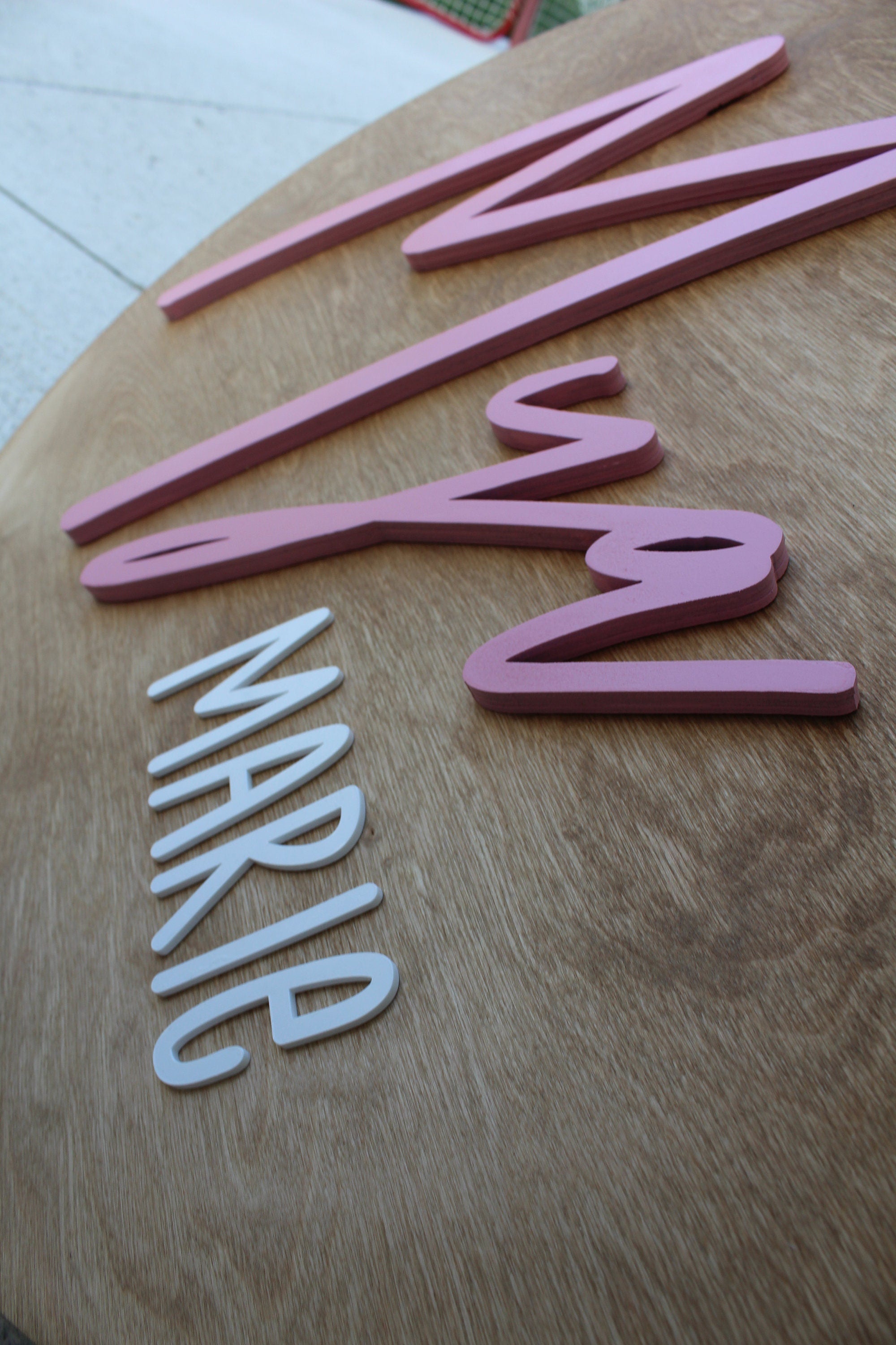 Custom Wood baby Name Sign | Round Sign | Floral | shiplap | rose | Nursery Wall Art | Baby Shower Gift | Girls room decor